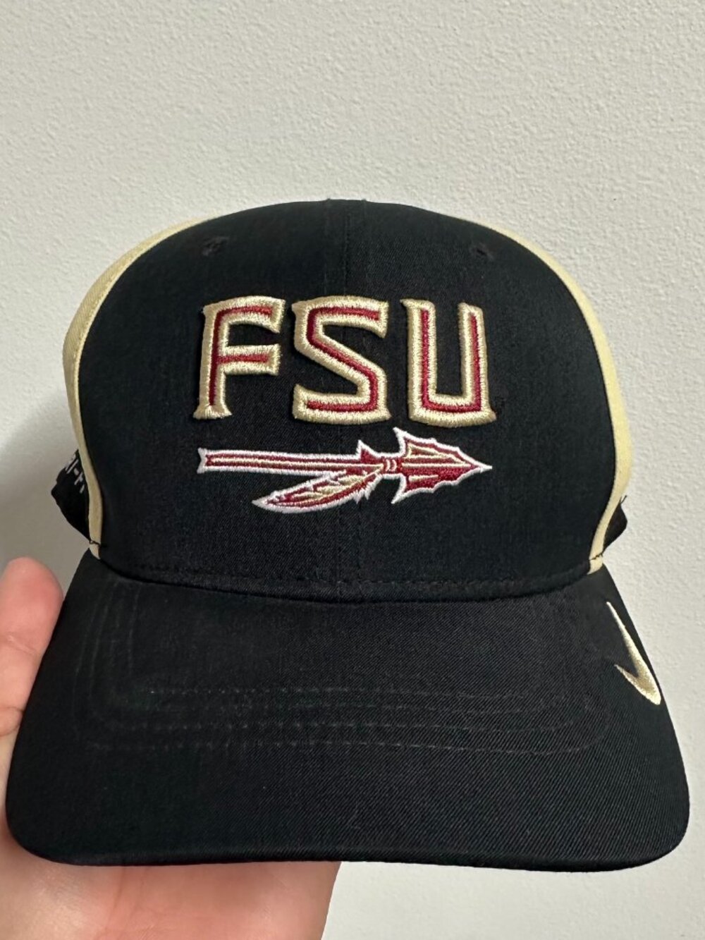 Nike Dri-Fit Black FSU Florida State University Seminoles Spear Hat M/L NWT